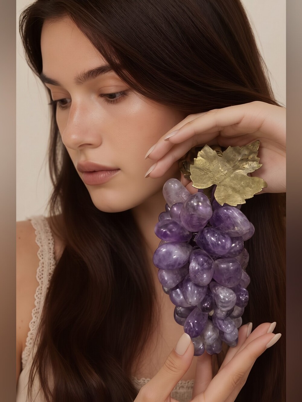 Amethyst vintage decorative stone grape cluster